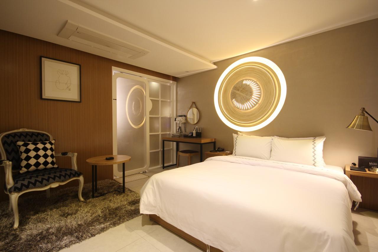 Jeonju Mari Hotel Екстер'єр фото