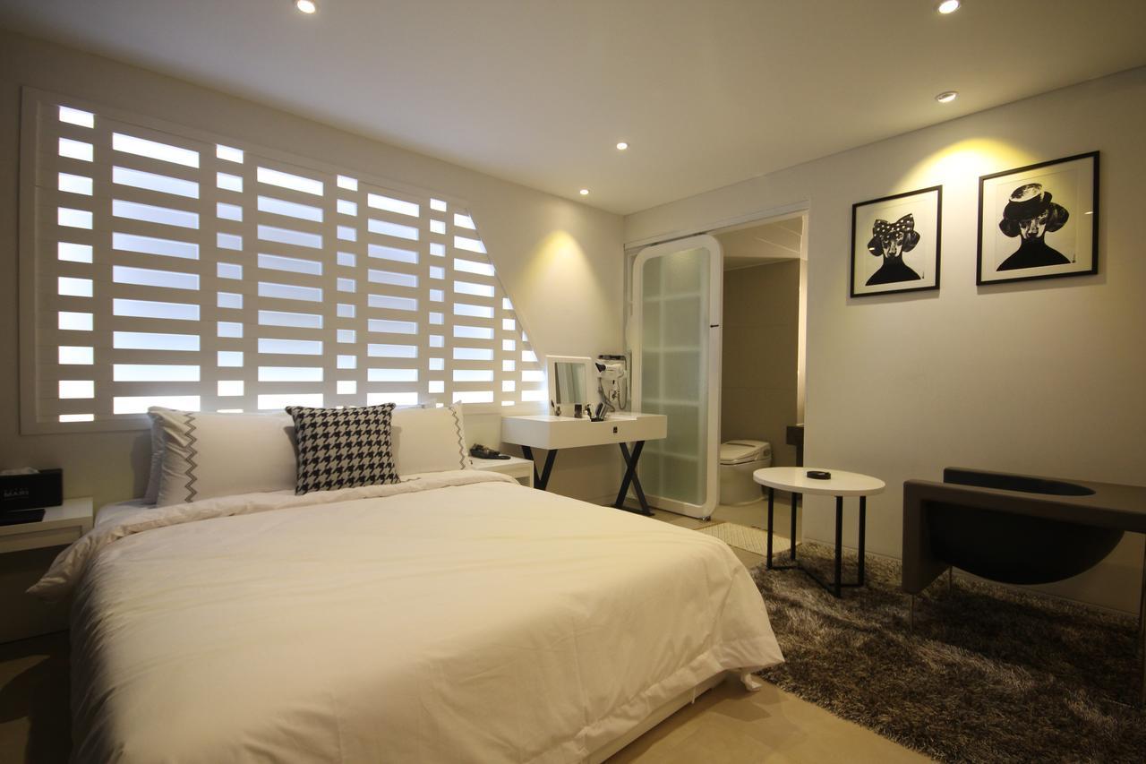 Jeonju Mari Hotel Екстер'єр фото